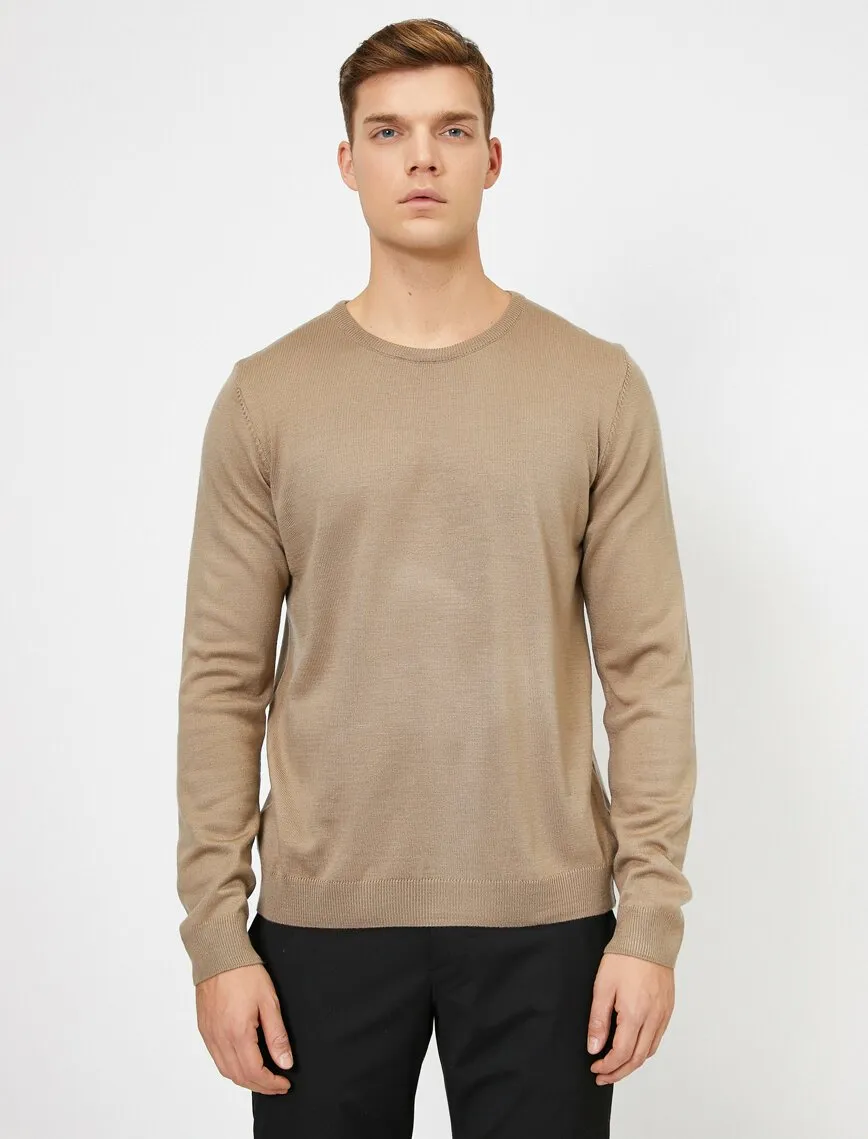 17344 Light Brown Crew Neck Jumper