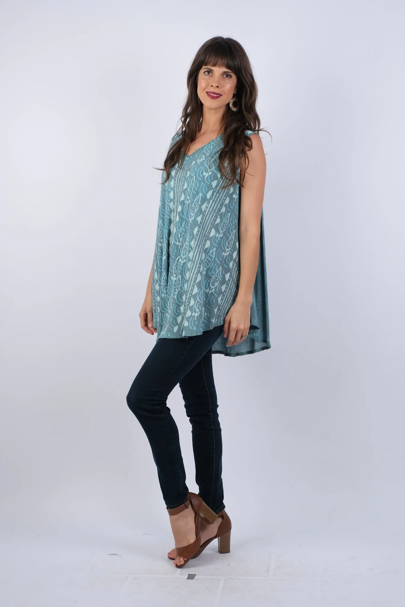 225045 Colors of the Sea Comfy Top