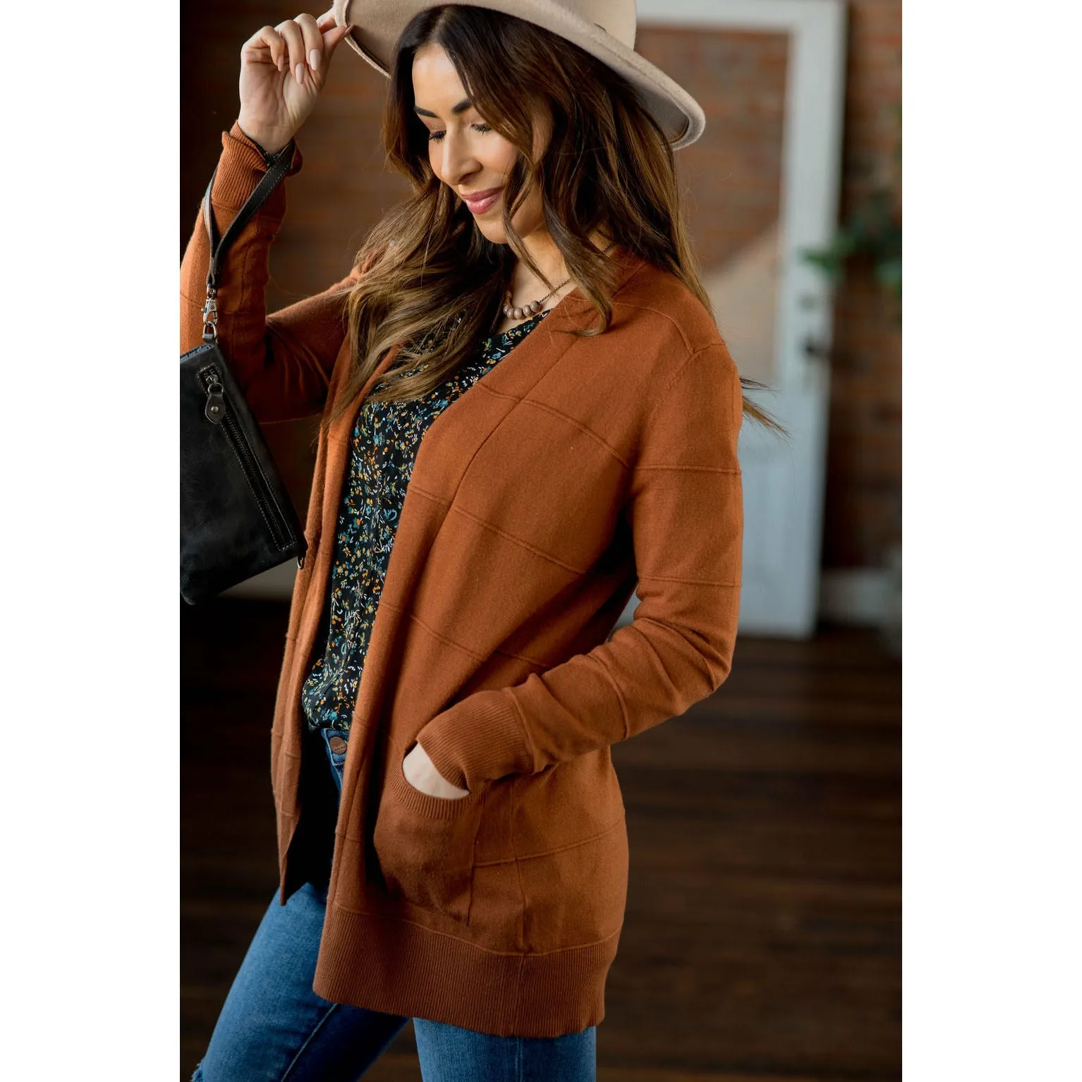 Horizontal Raised Line Cardigan