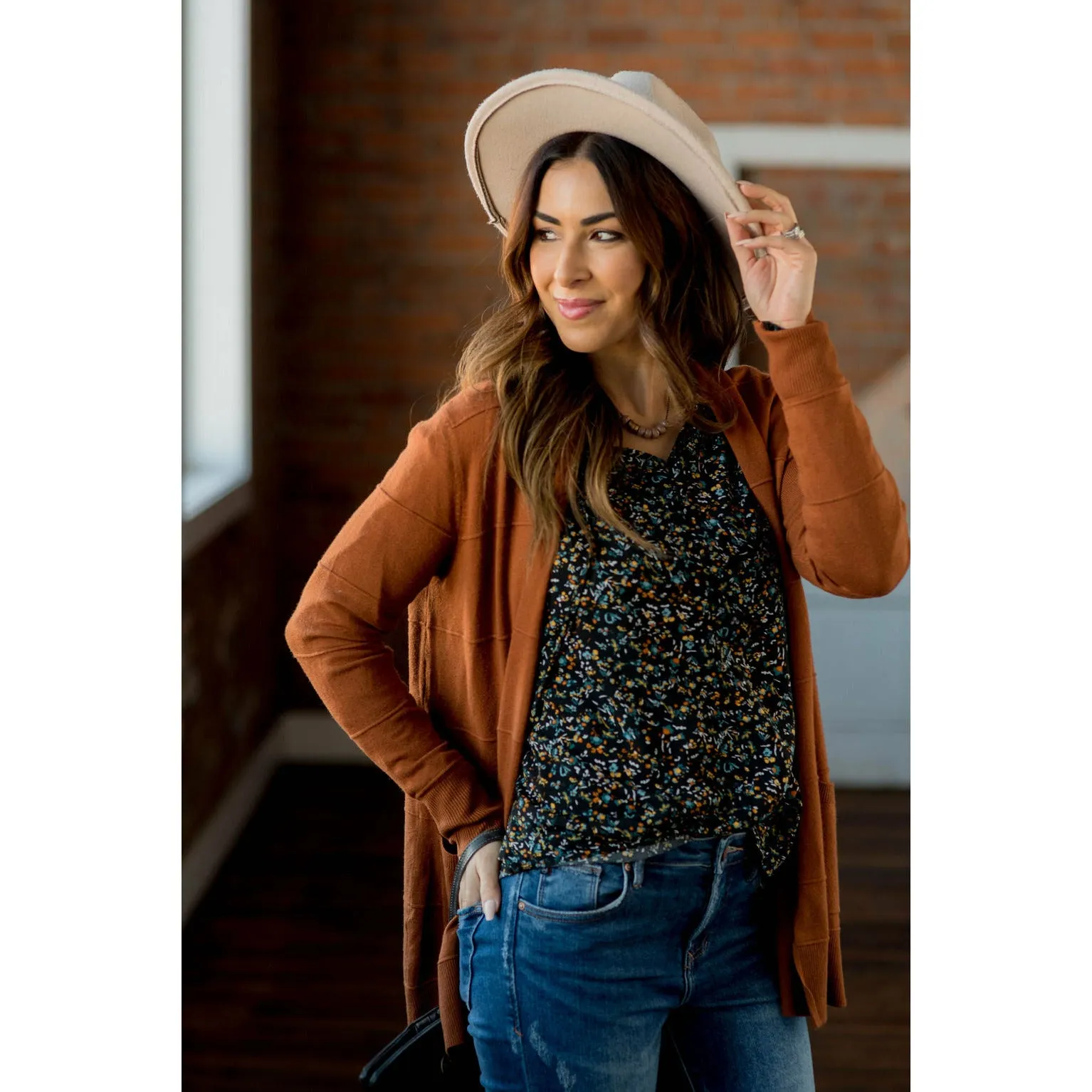 Horizontal Raised Line Cardigan