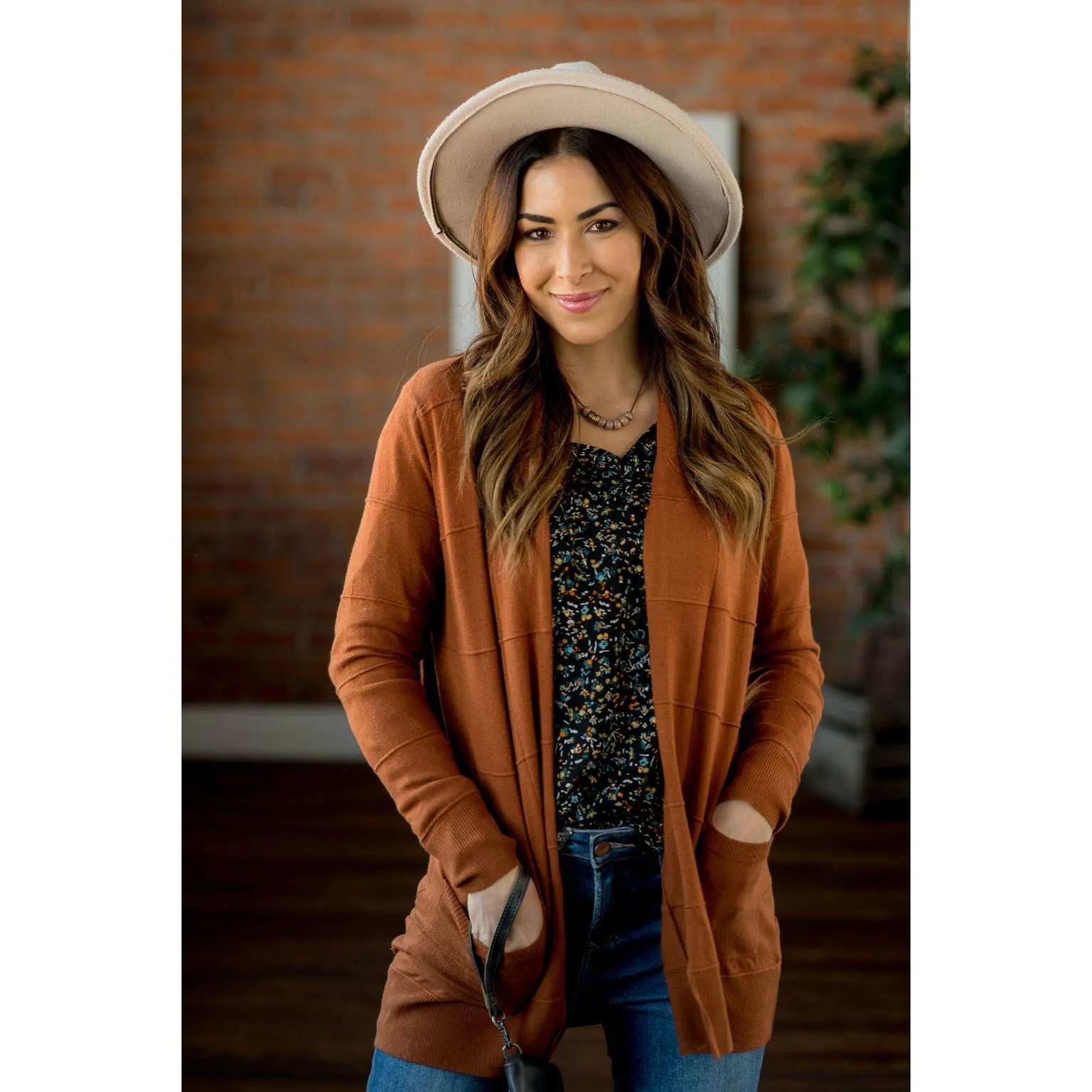 Horizontal Raised Line Cardigan