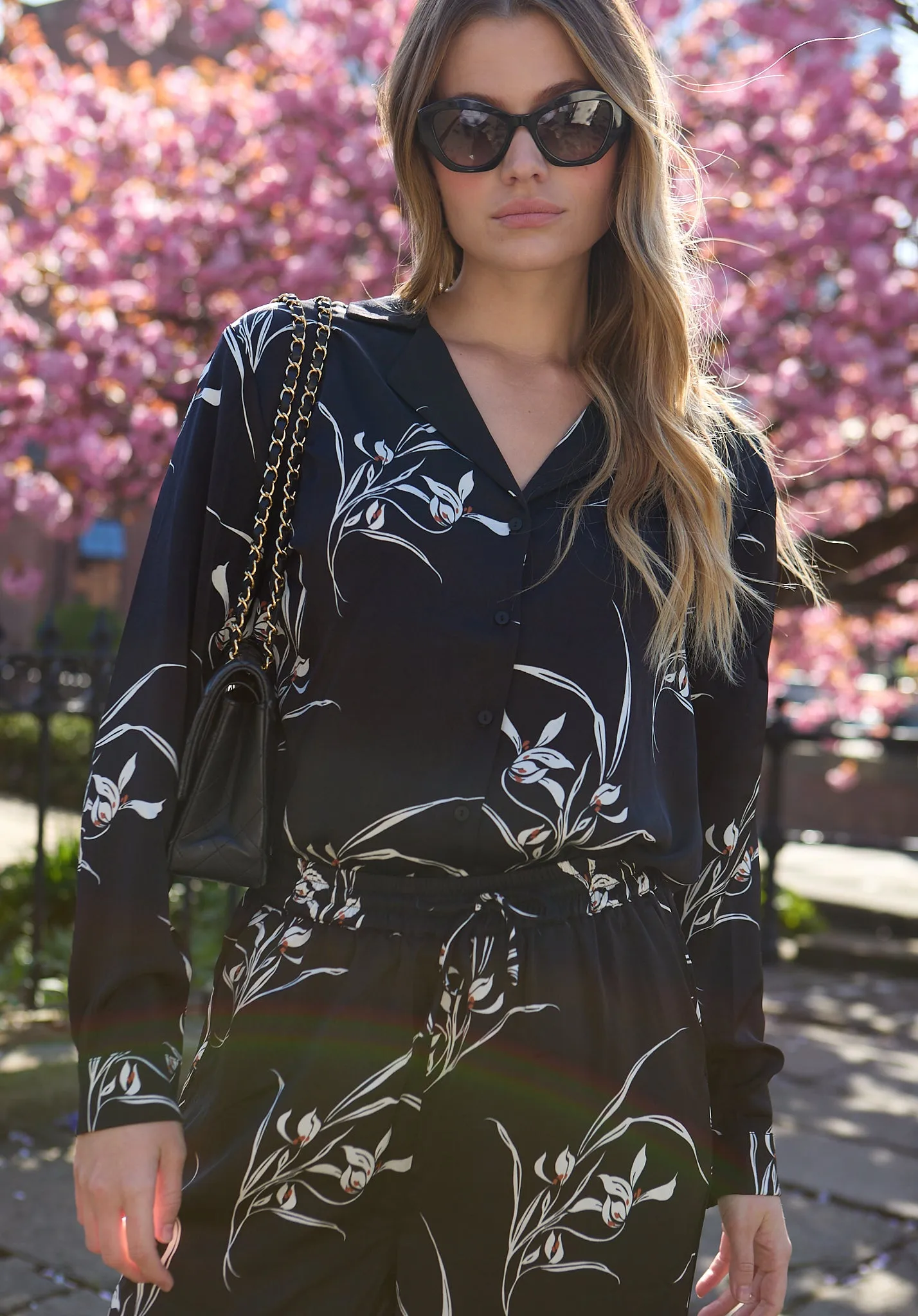 Lillibet Wide Leg Large Floral Print Trouser In Black