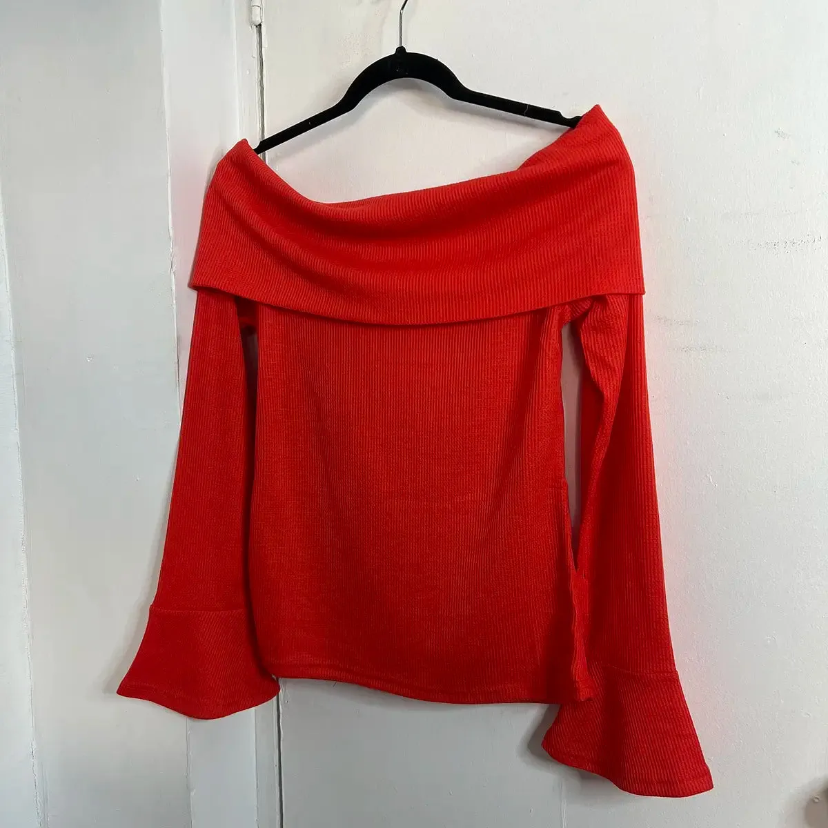 NEW Micas Sweaters for Women Trendy Sexy Spicy Girl Off Shoulder Long Sleeve Knit Sweater Red Sz M