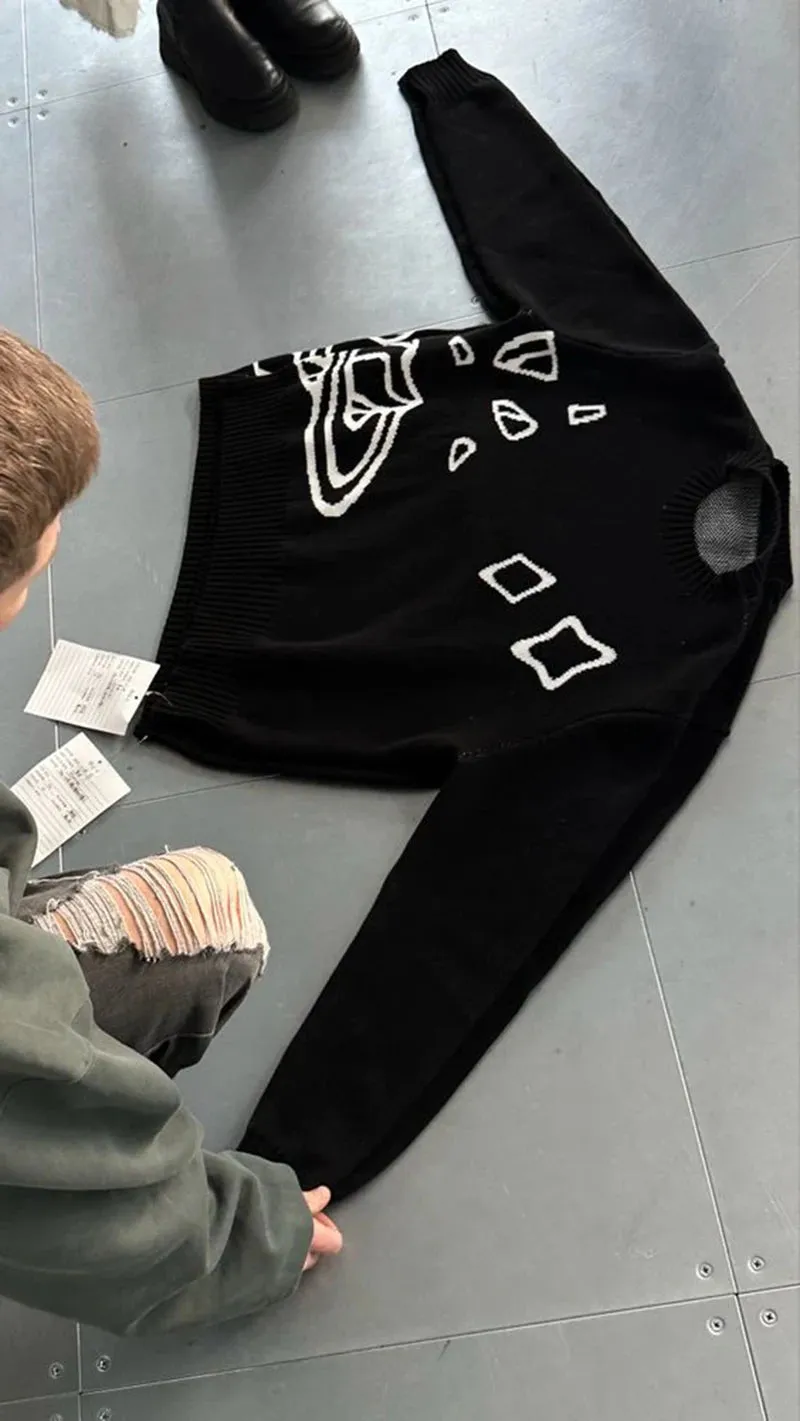 Urban Art Graphic Sweaters Collection
