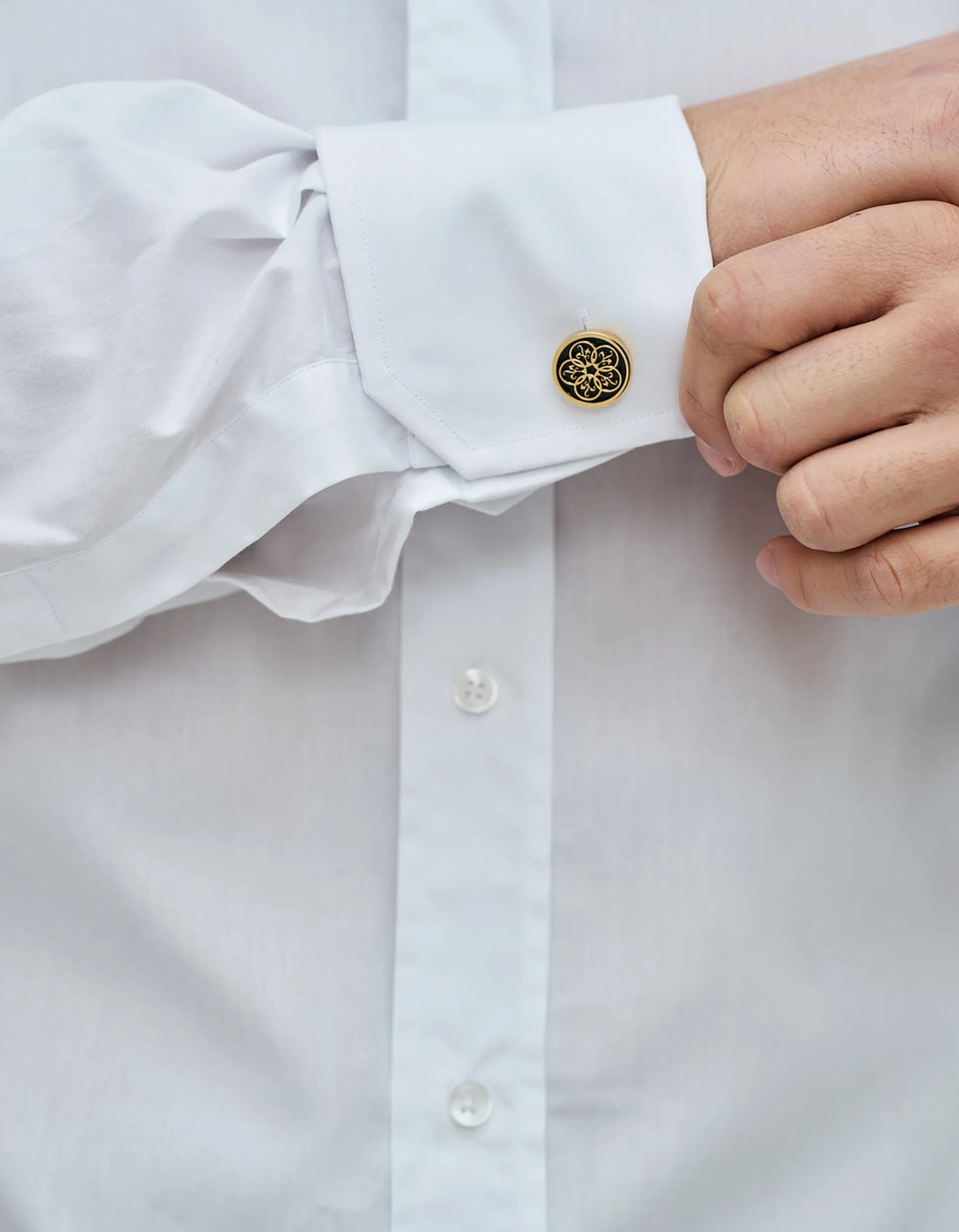White Double Cuff Kent Collar Shirt